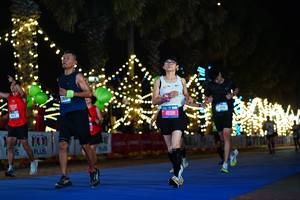 BIB: 369, 45118
                            <button type="button" onclick="openModal(19620123)" class="btn btn-primary btn-sm float-right btn-popup" data-toggle="modal" data-target=".modal-high-quality">
                        <i class="fas fa-shopping-cart"></i> Add to Cart
                    </button>
                                            <button type="button" onclick="isThisMe(19620123, true)" class="btn btn-success btn-sm float-right btn-popup btn-isme hidden" data-toggle="tooltip" data-placement="bottom" title="นี่คือรูปของคุณใช่ไหม คลิกที่นี่เพื่อเอาเข้าอัลบั้ม">
                        <i class="fas fa-plus"></i> Add to album
                    </button>
                    <button type="button" onclick="isThisMe(19620123, false)" class="btn btn-warning btn-sm float-right btn-popup btn-isnotme hidden">
                        <i class="fas fa-ban"></i> Remove from album
                    </button>